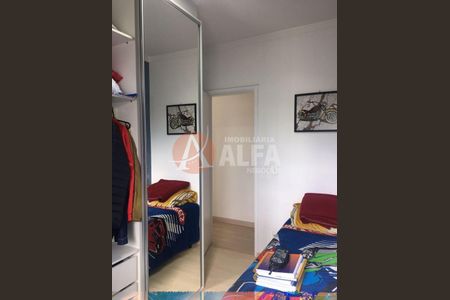 8_photo/94cf07538f.ceff8192393c33de-ATLAS-3c8ea11f-d11b-46a5-ba83-a764e7cedef8.jpg de casa à venda com 4 quartos, 97m² em Jardim Rosalina, Cotia