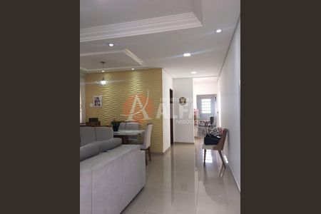 4_photo/94cf07538f.ceff8192393c33de-ATLAS-b34abcb4-59aa-47a2-acde-c4aea69f982f.jpg de casa à venda com 4 quartos, 97m² em Jardim Rosalina, Cotia