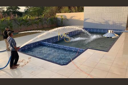 5_photo/94cf075391.e83e687cd638d437-ATLAS-2f7d1e46-e3b6-4ab3-89b3-ade049bfb5b9.jpg de casa à venda com 3 quartos, 200m² em Jardim Maria Tereza, Cotia