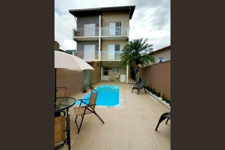 10_photo/94cf075401.fbcd7a2e7ac63d93-ATLAS-7acb2c48-8eec-44ee-90a9-db2d5bd906e6.jpg de casa à venda com 3 quartos, 105m² em Jardim Rosalina, Cotia