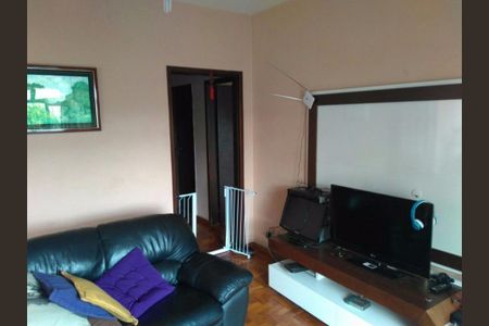 4_photo/94cf07547d.1f85094cffd9cdaa-ATLAS-3b7966dc-ef23-435c-a5db-3bbc5a125fa0.jpg de casa à venda com 3 quartos, 180m² em Jardim Rosalina, Cotia