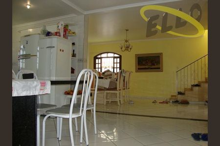 6_photo/94cf075495.912bb953107d94de-ATLAS-7d9e2b25-384d-40bf-9c8f-578312a06ce0.jpg de casa à venda com 5 quartos, 277m² em Jardim Rosalina, Cotia