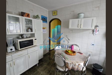 6_photo/94cf075495.cc7236c2711dd29d-ATLAS-8429ee3d-91c4-46c4-8a3f-a6c553e01ac1.jpg de casa à venda com 3 quartos, 196m² em Jardim Rosalina, Cotia