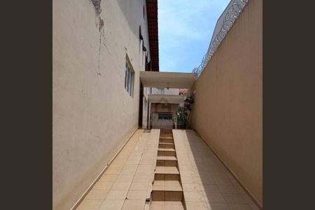 2_photo/94cf075573.42d007915f5bac4f-ATLAS-9e86f06f-2fb3-40d5-b942-a3532e7828ca.jpg de casa à venda com 3 quartos, m² em Jardim Nomura, Cotia