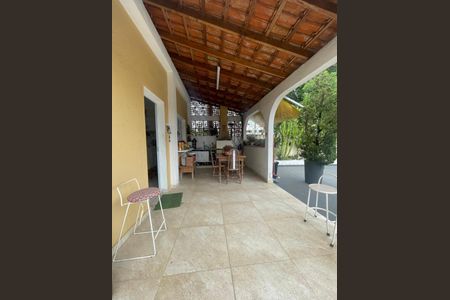 13_photo/94cf075637.f14d7a494a64fc38-ATLAS-95dbfc6d-d05f-4ca1-9748-dc309aabbfc3.jpg de casa à venda com 3 quartos, 107m² em Jardim Nomura, Cotia