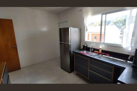 6_photo/94cf075723.ceff8192393c33de-ATLAS-2086922f-62e8-4048-aa5f-7e3244c8ba4e.jpg de casa à venda com 2 quartos, 75m² em Jardim Nomura, Cotia