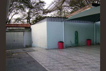 2_photo/94cf075843.5564e16b2c01dcfa-ATLAS-1bdcb357-724b-4e52-86f4-6414fec3f9e6.jpg de casa à venda com 3 quartos, 270m² em Jardim Nomura, Cotia