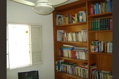 5_photo/94cf075843.5564e16b2c01dcfa-ATLAS-4a1b85e5-bcca-4a8c-addd-5620d462424f.jpg de casa à venda com 3 quartos, 270m² em Jardim Nomura, Cotia