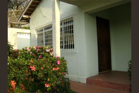 11_photo/94cf075843.5564e16b2c01dcfa-ATLAS-bc2e5602-90eb-497b-82c5-1c883d0496fd.jpg de casa à venda com 3 quartos, 270m² em Jardim Nomura, Cotia