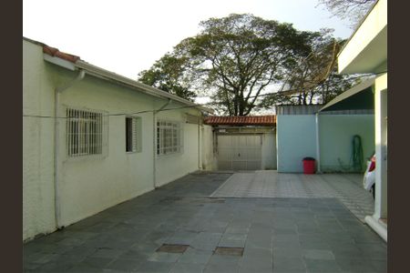 9_photo/94cf075843.5564e16b2c01dcfa-ATLAS-e11fa6dd-e439-4d4b-8181-9db369b7589e.jpg de casa à venda com 3 quartos, 270m² em Jardim Nomura, Cotia