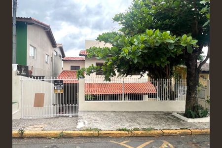 7_photo/94cf07584f.08798e92c4495a9b-ATLAS-d5e1ac74-ed20-48b1-a04a-83b67bf194f2.jpg de casa à venda com 5 quartos, 200m² em Jardim Nomura, Cotia