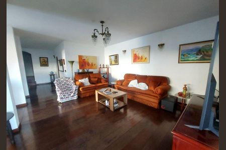 7_photo/94cf0758fb.8cbbc6e43ead3576-ATLAS-bc24af2e-5001-42aa-9f78-6d6f77353ca9.jpg de casa à venda com 3 quartos, 271m² em Jardim Nomura, Cotia