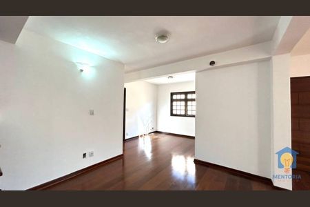 4_photo/94cf0759b3.de7f1e39899531ac-ATLAS-76e07e03-11e0-458c-bdfc-c2a1ee473629.jpg de casa à venda com 3 quartos, 235m² em Jardim Nomura, Cotia