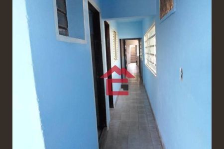 3_photo/94cf075b4f.5a85c5bdfef41cf9-ATLAS-6e6bafa7-6a3d-4f7b-9834-99240b2c3013.jpg de casa à venda com 10 quartos, 325m² em Jardim Estela Mari, Cotia