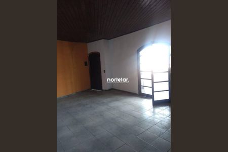21_photo/94cf075b53.8f3f2a47dd94676f-ATLAS-73a104b6-cbe5-4053-86ee-13ee44e91a01.jpg de casa à venda com 5 quartos, 250m² em Jardim Estela Mari, Cotia