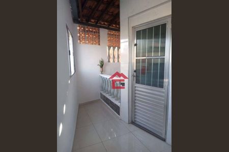 6_photo/94cf075cab.007d8801227075bf-ATLAS-3077d8b0-74fc-4f30-9e84-b7eaa024aaaf.jpg de casa à venda com 3 quartos, 130m² em Jardim Estela Mari, Cotia