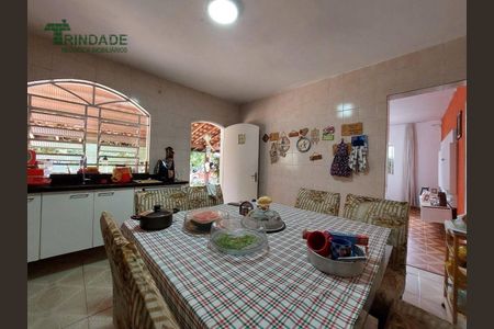 7_photo/94cf075cc5.50dcffd0bfa00027-ATLAS-2b9e6d84-57c3-4d46-a651-2f758abec187.jpg de casa à venda com 2 quartos, 97m² em Jardim Dinorah, Cotia