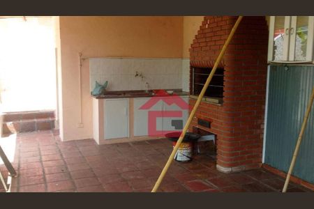 3_photo/94cf075ef5.05acccb2dbb53537-ATLAS-61ee23dc-9511-477e-afa8-0ce3ee07ca18.jpg de casa à venda com 2 quartos, 228m² em Vila Sao Francisco de Assis, Cotia
