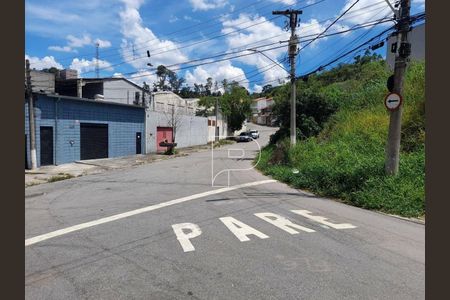 6_photo/94cf075f27.cce03887c7d72c1f-ATLAS-e1d68f03-e1c4-425e-bdad-afad96a642af.jpg de casa à venda com 2 quartos, 72m² em Vila Sao Francisco de Assis, Cotia