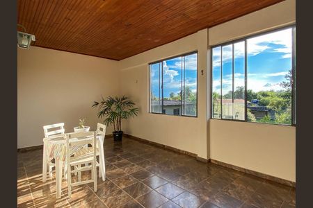 6_photo/94cf075fd9.4a7708b419391496-ATLAS-85b155ce-390a-4e52-ac7a-7ff2e66d5945.jpg de casa à venda com 3 quartos, 396m² em Vila Monte Serrat, Cotia