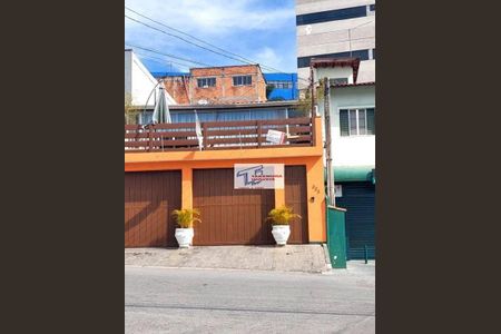 8_photo/94cf076073.6fa24c30896ad7dc-ATLAS-dba0cd53-2547-43e7-9771-b614d4e3e324.jpg de casa à venda com 3 quartos, 399m² em Parque Bahia, Cotia