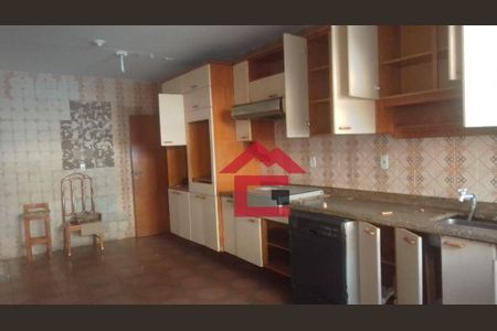 10_photo/94cf07607d.01e58fe0f594459a-ATLAS-04fa3a38-3aaa-438b-aed8-3cc3b18b0efc.jpg de casa à venda com 2 quartos, 389m² em Vila Monte Serrat, Cotia