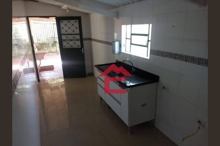 8_photo/94cf0760d9.9de7452646ed1670-ATLAS-7cf0300b-e8ff-4eca-8669-e7bab911f387.jpg de casa à venda com 3 quartos, 72m² em Parque Bahia, Cotia