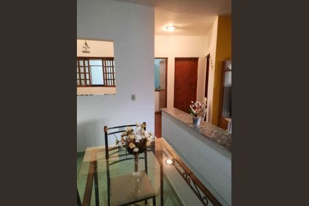 5_photo/94cf07611d.2d782e9ced6b4695-ATLAS-f68bb8d1-7c0f-4b1f-a7d2-cb6ec8020d24.jpg de casa à venda com 2 quartos, 250m² em Vila Monte Serrat, Cotia