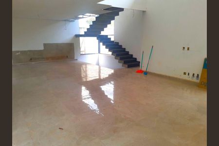 5_photo/94cf07614d.08afe9e7eafb73ae-ATLAS-fd52b668-1489-4622-9bbd-e66c1b48fe4c.jpg de casa de condomínio à venda com 4 quartos, 438m² em Centro, Cotia