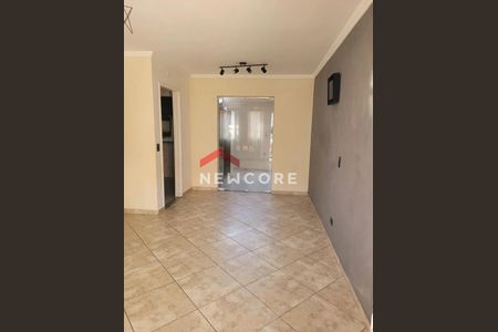 4_photo/94cf07620f.6d966f5fb5582f4e-ATLAS-2bed5b72-b152-4194-afba-3b321643e5ca.jpg de casa à venda com 2 quartos, 90m² em Jardim Central, Cotia