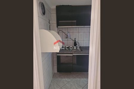 7_photo/94cf07620f.6d966f5fb5582f4e-ATLAS-fa35b5d7-23e8-4441-80ae-1256d8c3b34f.jpg de casa à venda com 2 quartos, 90m² em Jardim Central, Cotia