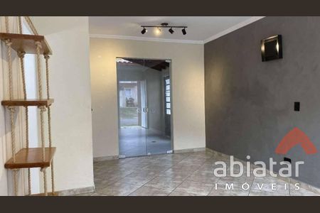 6_photo/94cf07620f.dbb84d1ac51f0bca-ATLAS-df4b4d5c-5ce7-48f3-8b05-e6f90c128673.jpg de casa à venda com 2 quartos, 82m² em Jardim Central, Cotia