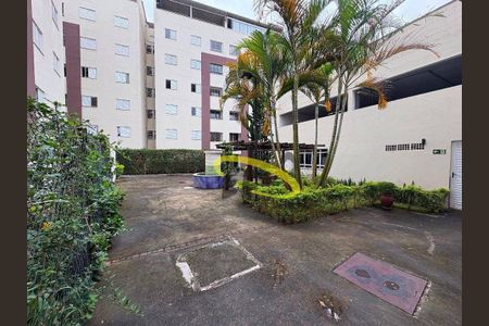 32_photo/94cf076215.55211a7f5b10cdcc-ATLAS-7735bfb9-4d0e-4cb9-b1be-d812a05383f6.jpg de apartamento à venda com 2 quartos, 50m² em Jardim Central, Cotia