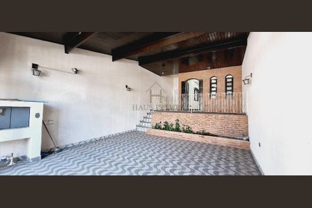 3_photo/94cf07630d.f14d7a494a64fc38-ATLAS-135e06af-5697-440c-962d-4da039d8d7fd.jpg de casa à venda com 3 quartos, 205m² em Centro, Cotia