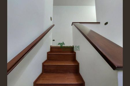 5_photo/94cf07630d.f14d7a494a64fc38-ATLAS-8424fe5b-42bb-4d91-b67b-0b6d8ceaf6b7.jpg de casa à venda com 4 quartos, 205m² em Centro, Cotia