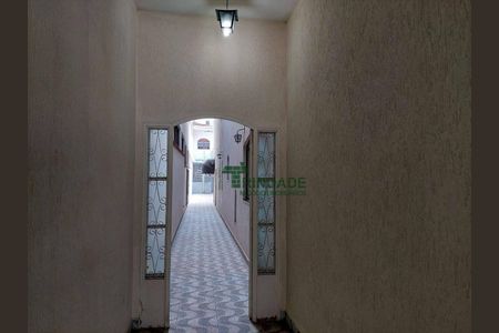 8_photo/94cf07630d.f14d7a494a64fc38-ATLAS-d392e114-a699-4e4e-836b-8b7af2679057.jpg de casa à venda com 4 quartos, 205m² em Centro, Cotia