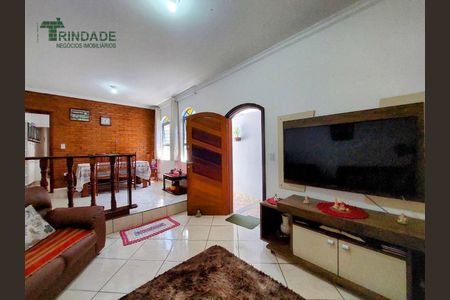 7_photo/94cf076375.aef4de6394ba8e6d-ATLAS-9534788e-d661-4646-bdb7-1e78d3cb049e.jpg de casa à venda com 2 quartos, 123m² em Centro, Cotia