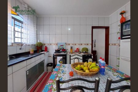 30_photo/94cf076375.aef4de6394ba8e6d-ATLAS-cbf761ca-8f63-4944-963b-a7d95f7e5d5b.jpg de casa à venda com 2 quartos, 123m² em Centro, Cotia