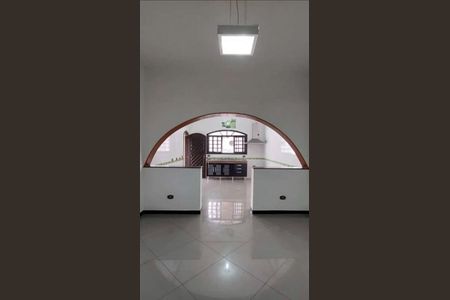 5_photo/94cf07639f.3714cccd63f8fe2d-ATLAS-1acbf7dd-2858-4a82-9bcc-ea311d5c6570.jpg de casa à venda com 4 quartos, 291m² em Centro, Cotia