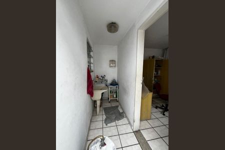 8_photo/94cf0763d9.5b63f18bcccc212e-ATLAS-2c243bfc-0003-43e5-b237-d93aa4f1393a.jpg de casa à venda com 4 quartos, 380m² em Jardim Monte Santo, Cotia