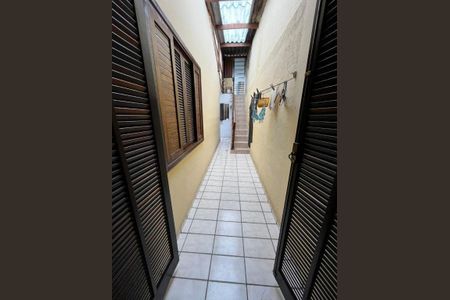 20_photo/94cf0763d9.5b63f18bcccc212e-ATLAS-98f68315-9eca-4877-9d9d-86ae8f64f3f6.jpg de casa à venda com 4 quartos, 380m² em Jardim Monte Santo, Cotia