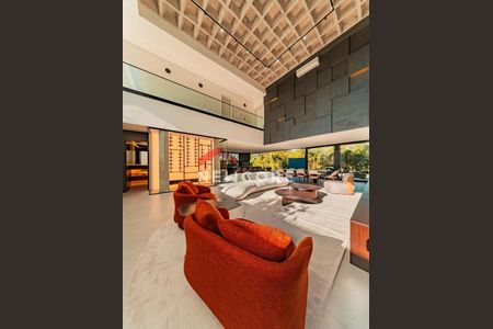 32_photo/94cf076481.93b8fa184532727f-ATLAS-b0f1e48d-aef2-4cbd-b08a-3a4bf012ae42.jpg de casa de condomínio à venda com 3 quartos, 360m² em Jardim Leonor, Cotia