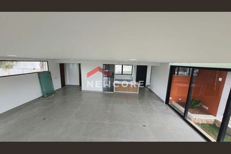 12_photo/94cf076493.c4a86b3c211625c7-ATLAS-c32e7211-81e0-48f6-bd8a-8dd193e45f76.jpg de casa de condomínio à venda com 4 quartos, 300m² em Jardim Leonor, Cotia