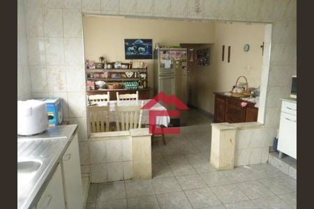 5_photo/94cf0764a5.732b7fd8aaa5f07d-ATLAS-1378e906-43ff-4341-98b3-fa044327777c.jpg de casa à venda com 3 quartos, 160m² em Jardim Leonor, Cotia