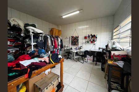 35_photo/94cf0764b9.34beb6889ad9cd13-ATLAS-a0a0a417-73ca-43dc-8021-a8b5c61b7804.jpg de casa à venda com 2 quartos, 339m² em Jardim Leonor, Cotia