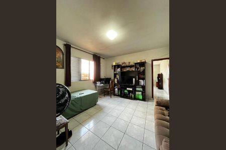 4_photo/94cf0764b9.34beb6889ad9cd13-ATLAS-df652ec1-6568-48ef-aef1-cee024c436cf.jpg de casa à venda com 2 quartos, 339m² em Jardim Leonor, Cotia