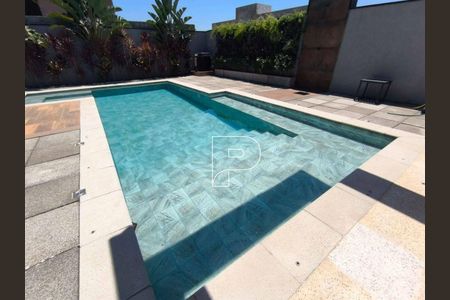 39_photo/94cf0764ed.8a706a3c1c8a5b40-ATLAS-c3e0fb46-72f3-4393-a696-e41f87beb13d.jpg de casa à venda com 4 quartos, 410m² em Jardim Leonor, Cotia