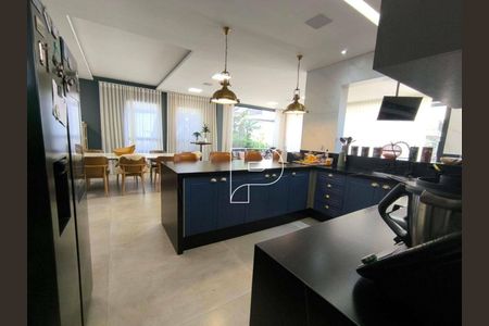 19_photo/94cf0764ed.8a706a3c1c8a5b40-ATLAS-ecdaeb6b-a267-4b8e-9d82-81f7af5aa30b.jpg de casa à venda com 4 quartos, 410m² em Jardim Leonor, Cotia