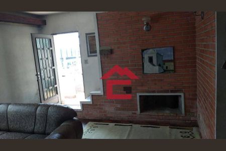 5_photo/94cf07655d.0d38d50b15ed540b-ATLAS-57c8b7d5-e97d-4d80-a804-637d647c2351.jpg de casa à venda com 3 quartos, 168m² em Centro, Cotia