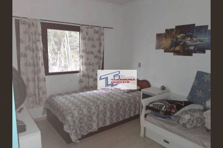 5_photo/94cf0765bf.aef4de6394ba8e6d-ATLAS-4112bb27-91fe-4d49-aca6-3f0d80fb9c01.jpg de casa à venda com 3 quartos, 237m² em Vila Santa Terezinha, Cotia